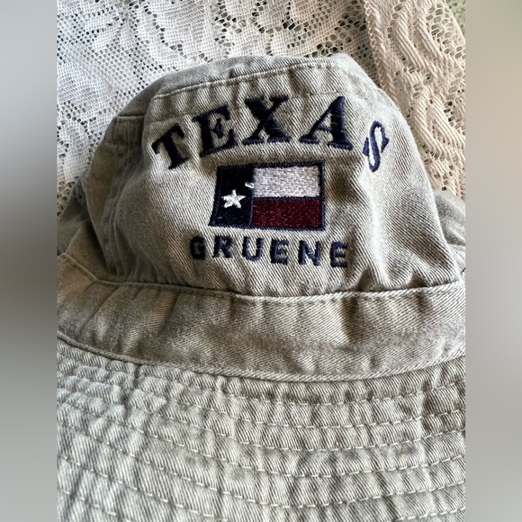 Vintage :: Texas Gruene Bucket Hat - Picture 3 of 8